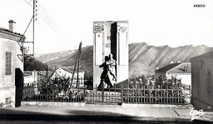 Akbou - Monument aux Morts